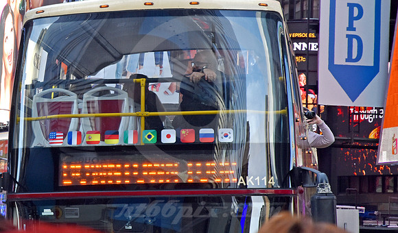 TIMES SQUARE #1142 (Lincoln Highway New York)