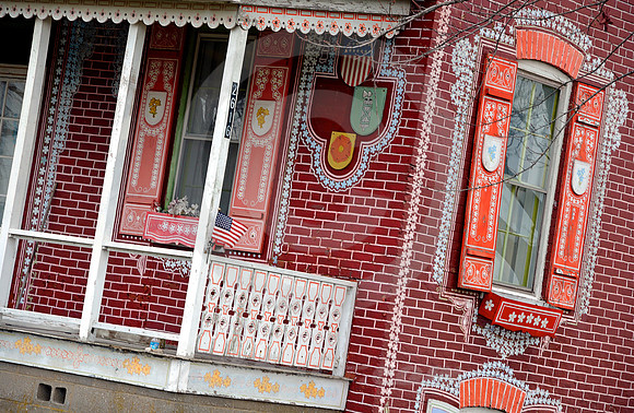 PAINTED BRICK, PAINTED MORTAR (National Road nr Highland IL)