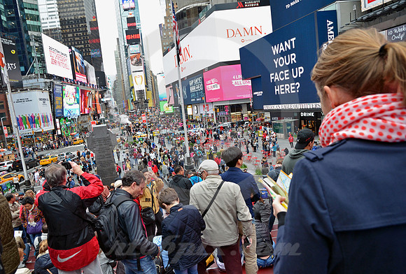TIMES SQUARE #445 (Lincoln Highway New York)