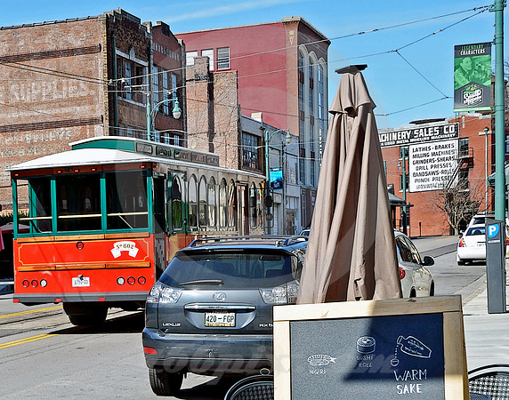 URBAN SCENE #74 (Memphis TN)