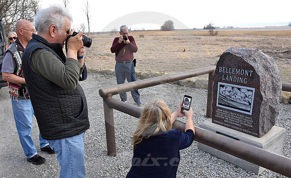 BELLEMONT LANDING (nr Wathena KS)