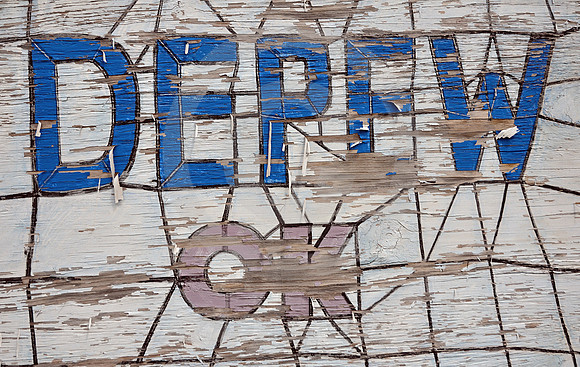 PEELING ARTWORK (Rt 66 Depew OK)