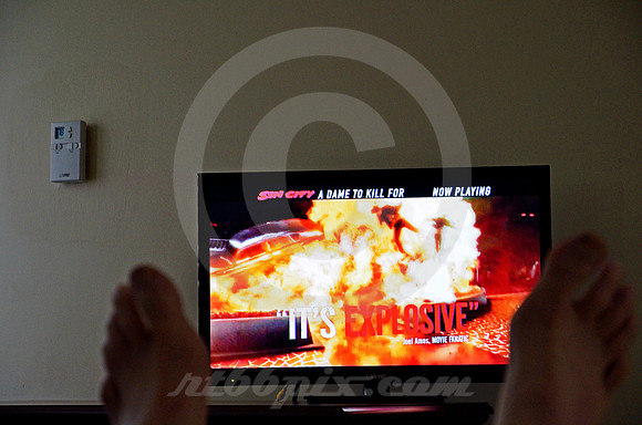 TOE VISION #50 (Budget Motel)