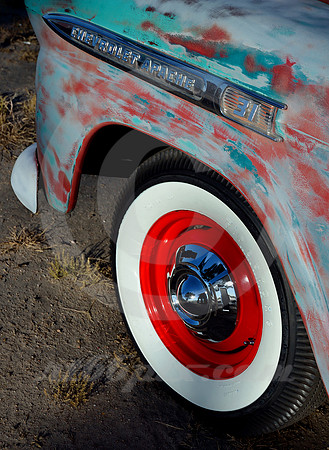 RUNS, NEW WHEELS, TIRES (Lincoln Highway Gothenburg NE)