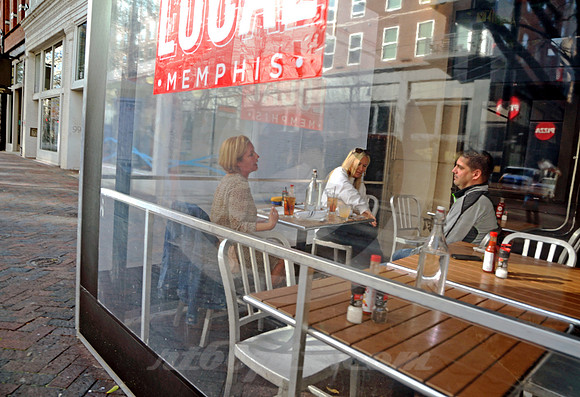 URBAN SCENE #72 (Memphis TN)