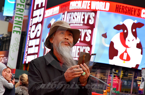 TIMES SQUARE #998 (Lincoln Highway New York)