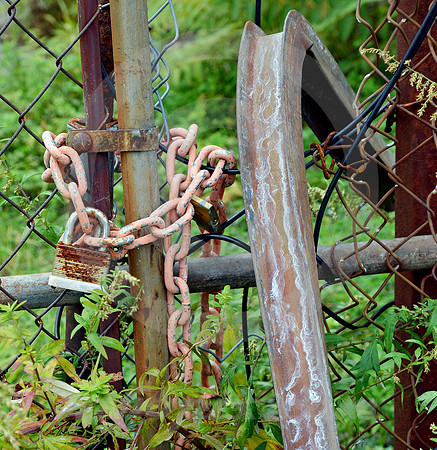 LOCKED (Erie Canal Lockport NY)