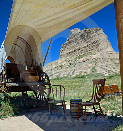 PIONEER CAMPING (Scotts Bluff National Monument NE)