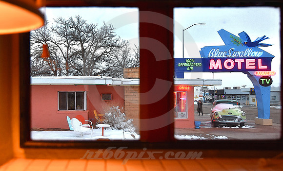 ANOTHER SNAPSHOOTER #2 (Rt 66 Tucumcari NM)