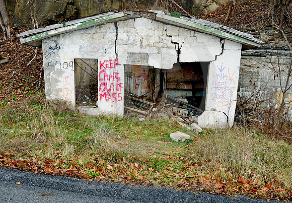 GRANDVIEW GAS #1 (Lincoln Highway nr Schellsburg PA)