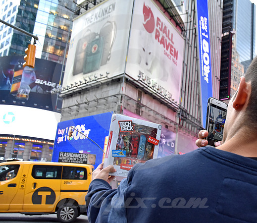 TIMES SQUARE #718 (Lincoln Highway New York)