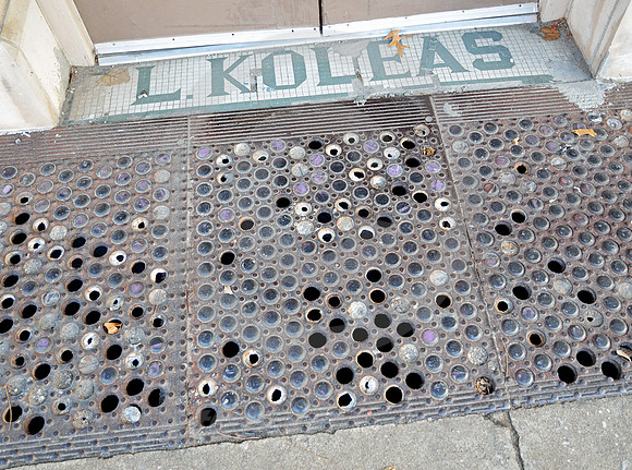 URBAN SCENE #22 (Memphis TN)