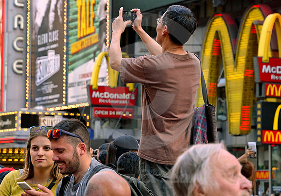 TIMES SQUARE #29 (Lincoln Highway New York)