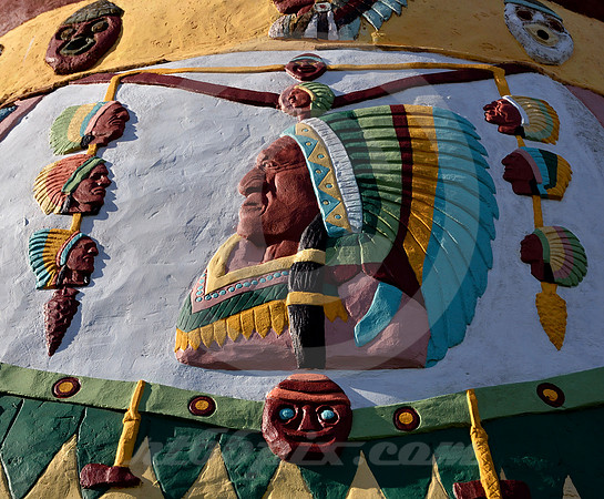 TOTEM POLE DETAIL #3 (Rt 66 nr Foyil OK)