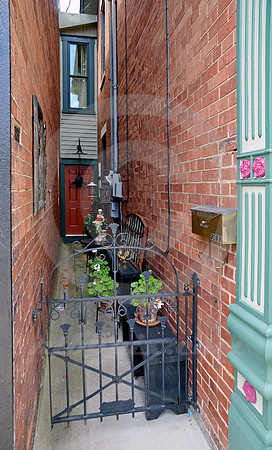 URBAN SCENE #36 (Madison IN)