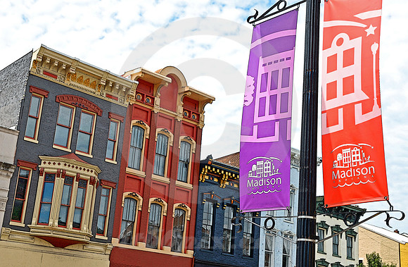 URBAN SCENE #25 (Madison IN)