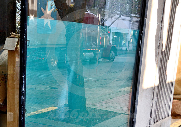 URBAN SCENE #3 (Lincoln Highway Wilkinsburg PA)