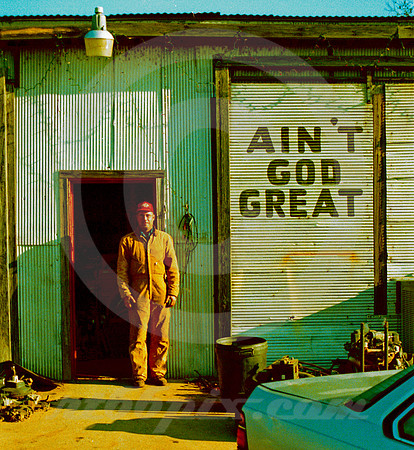 AIN'T GOD GREAT (Gun Barrel City TX)
