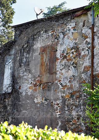 CALIFORNIA STYLE #1 (Amador City CA)