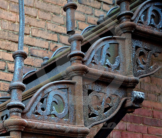 IRON STAIRCASE (Lincoln Highway Galion OH)