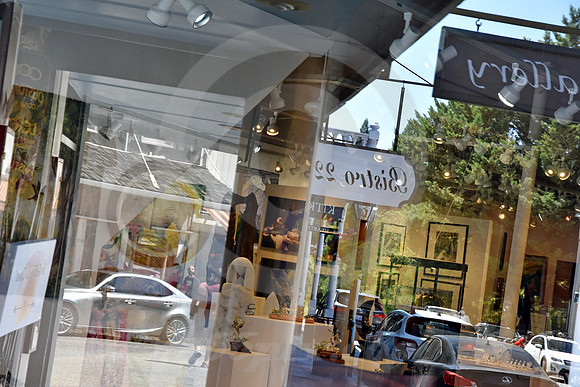 CALIFORNIA STYLE #319 (Nevada City CA)