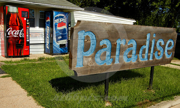 PARADISE, COKE, PEPSI (Rt 66 nr Villa Ridge MO)