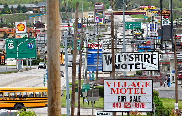 GREETINGS FROM BREEZEWOOD! (Lincoln Highway Breezewood PA)