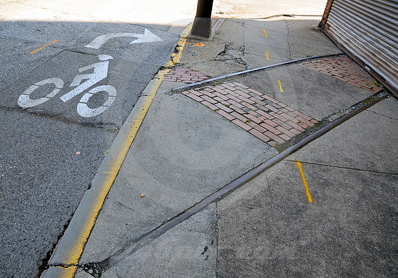 BIKE & TRACKS (National Road Wheeling WV)