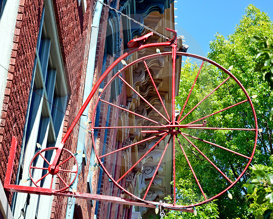 URBAN SCENE #46 (Madison IN)