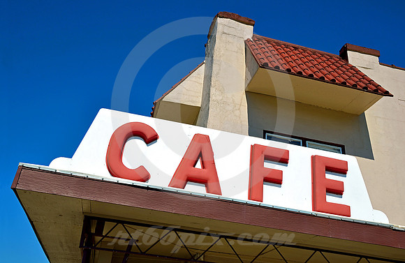 CAFE (Lincoln Highway nr Tama IA)