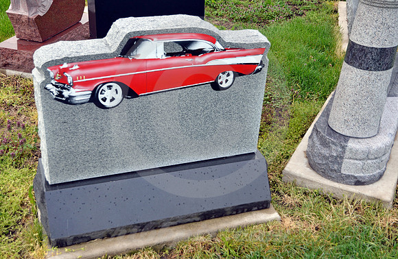 THE ICON (Lincoln Highway Goshen IN)