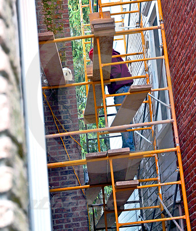 SCAFFOLDING SCENE (Lincoln Highway Everett PA)