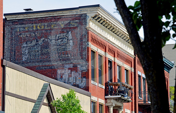 WRIGLEY GUM (Lincoln Highway Greensburg PA)