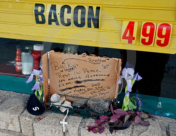 BUCKY'S MEMORIAL (Lincoln Highway Pittsburgh PA)