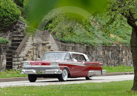 SPY PHOTO! (Lincoln Highway Forest Hills PA)