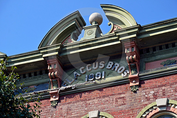 FLACCUS BROS (National Road Wheeling WV)