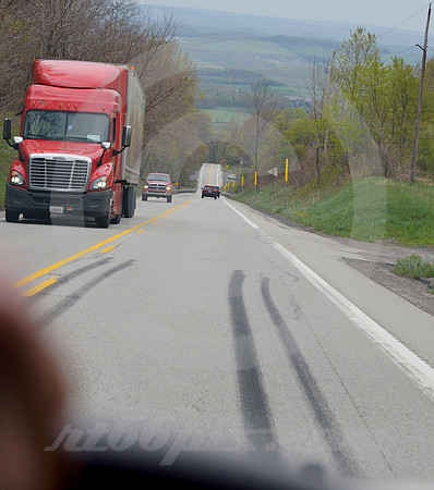DOWNHILL SKID (Lincoln Highway nr Jennerstown PA)