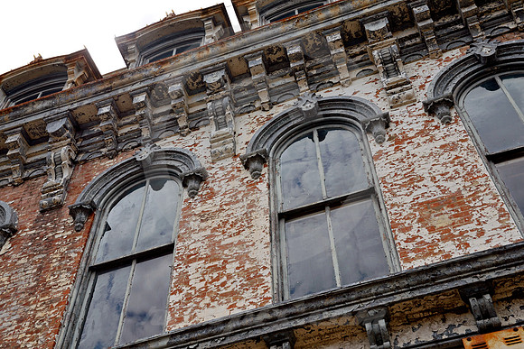 URBAN SCENE #16 (Madison IN)