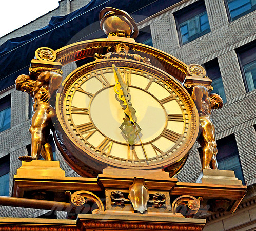 KAUFMANN'S CLOCK #4 (Lincoln Highway Pittsburgh PA)