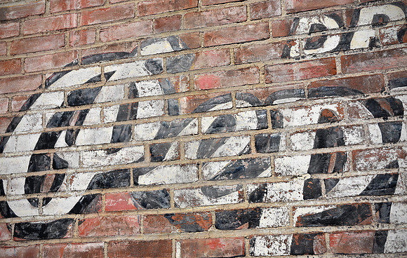 DR. PEPPER SIGN-DETAIL (Boonville MO)
