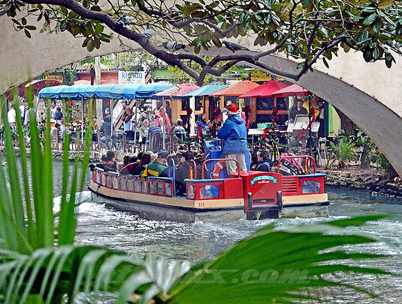 RIVER CRUISE #4 (San Antonio TX)