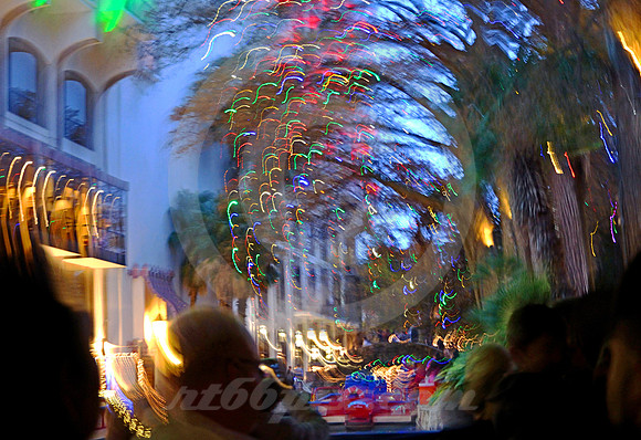URBAN SCENE #47 (San Antonio TX)