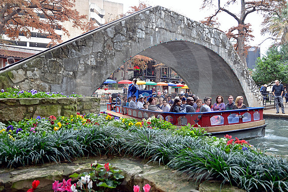 RIVER CRUISE #19 (San Antonio TX)