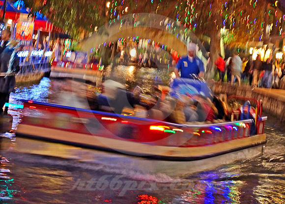 URBAN SCENE #71 (San Antonio TX)