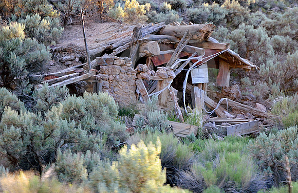 ABANDONED PROPERTY (Lincoln Highway nr Ely NV)