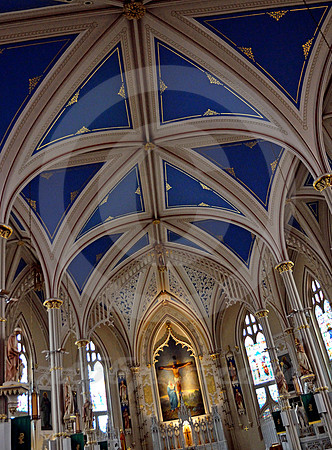ST. MARY INTERIOR (Natchez Trace Natchez MS)