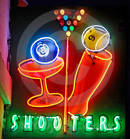 SHOOTERS NEON (Lincoln Highway Ely NV)