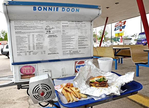 BONNIE DOON (Lincoln Highway Mishawaka IN)