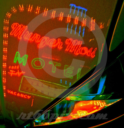 MUNGER MOSS SIGN ON CAR HOOD (Rt 66 Lebanon MO)