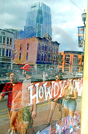BROADWAY #39 (Natchez Trace Nashville TN)